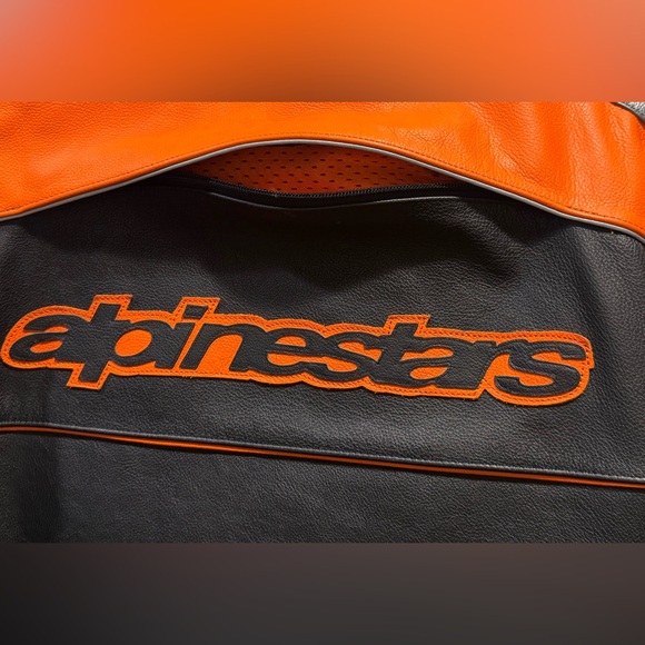 Alpinestars Vintage Black Label motorcycle jacket - Picture 3 of 8